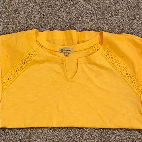 💕NEW Democracy Top💕 - Picture 3 of 3